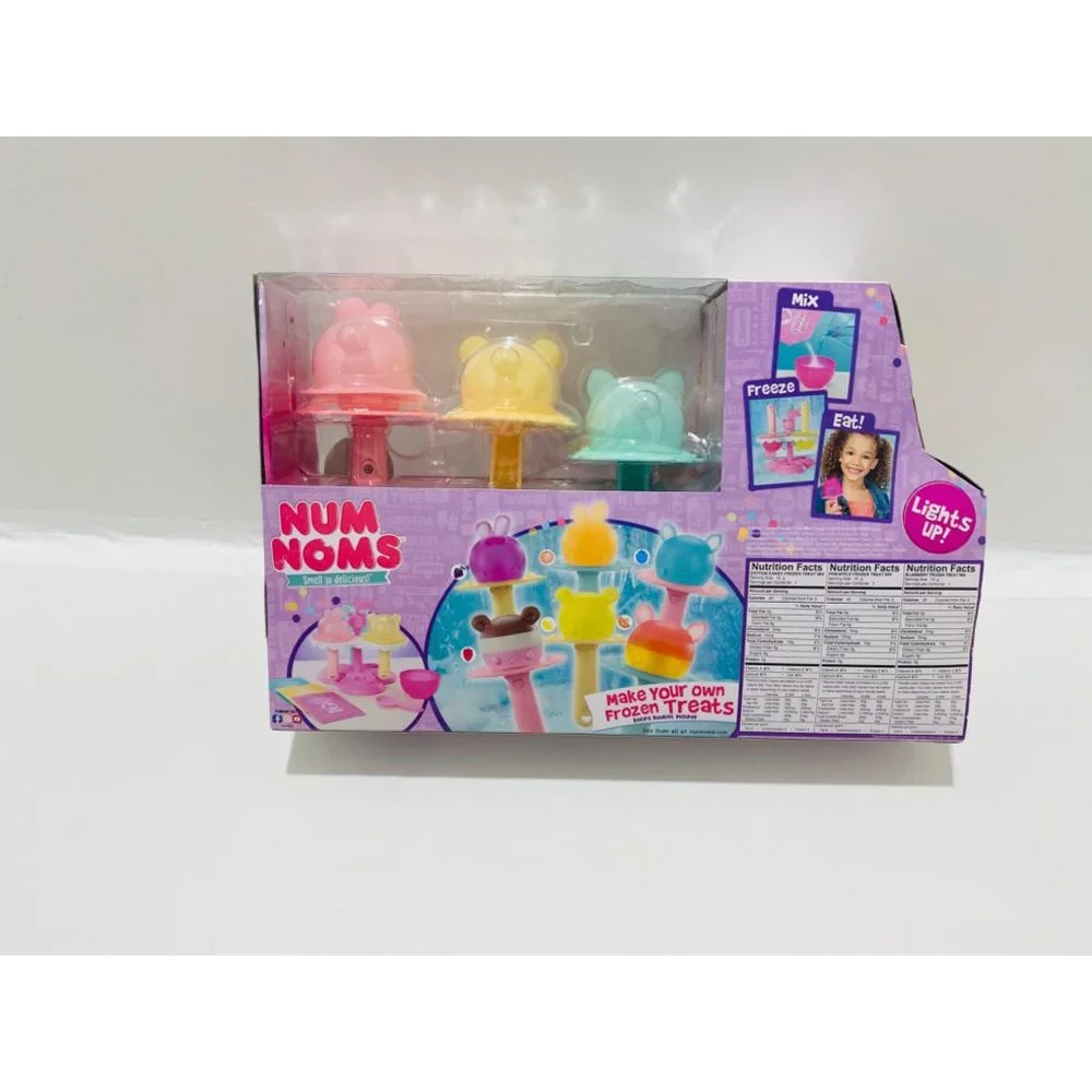 Num Noms Lights Freezie Pop Maker With 3 Flavor Packs 1 Spoon, cup & Booklet - Picture 6 of 14